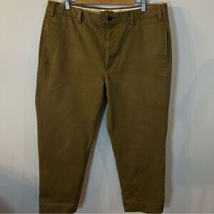Orvis Men's Size 38x31 Khaki Pants Straight Flat Front Tan Heavy Cotton Chino